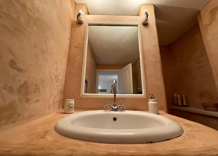 Stone With Amazing View Angeriá